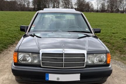 Mercedes-Benz 190 282.000 km 7.200 &euro; Leichlingen 42799