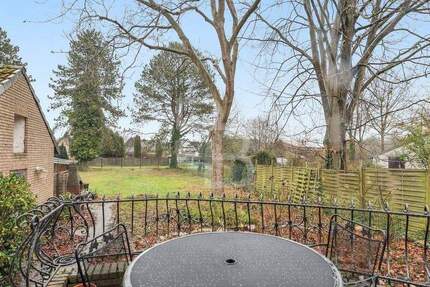 Haus Hürth Berrenrath - 4 Zimmer, 98 m&sup2;, 410.000&euro; | Angebot:25687116