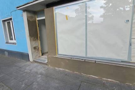 Ladenlokal auf der Brühler Straße - ehem. Metzgerei, ideal für Imbiss oder andere Konzepte 3 zimmer