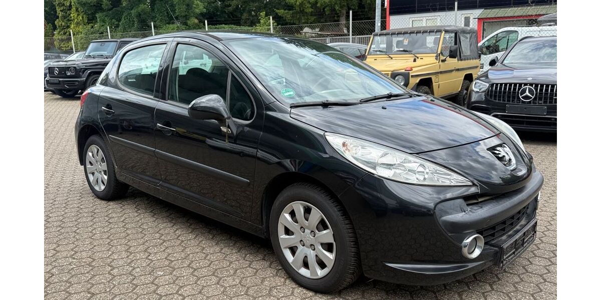 Peugeot 207 172.354 km 2.400 &euro; Köln 50739