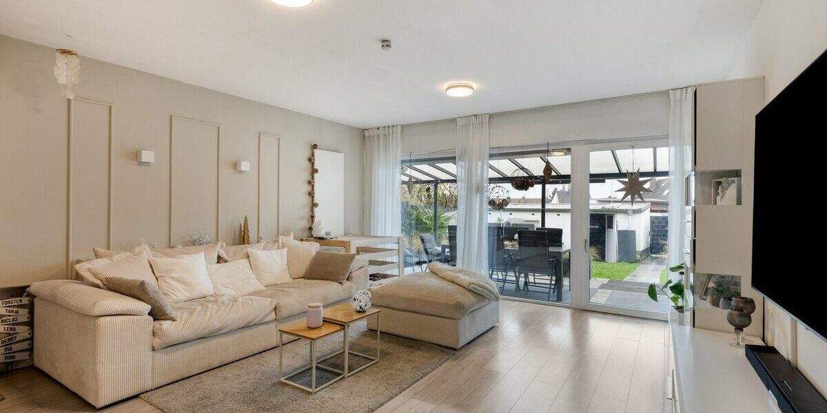 Reihenendhaus Erftstadt Köttingen - 7 Zimmer, 178 m&sup2;, 539.000&euro; | Angebot:25704417