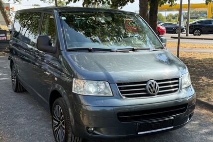 VW T5 Transporter 248.000 km 7.999 &euro; Köln 51107