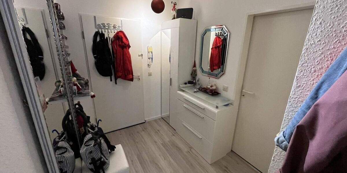 Etagenwohnung Leverkusen Schlebusch - 2 Zimmer, 47 m&sup2;, 199.000&euro; | Angebot:25409664