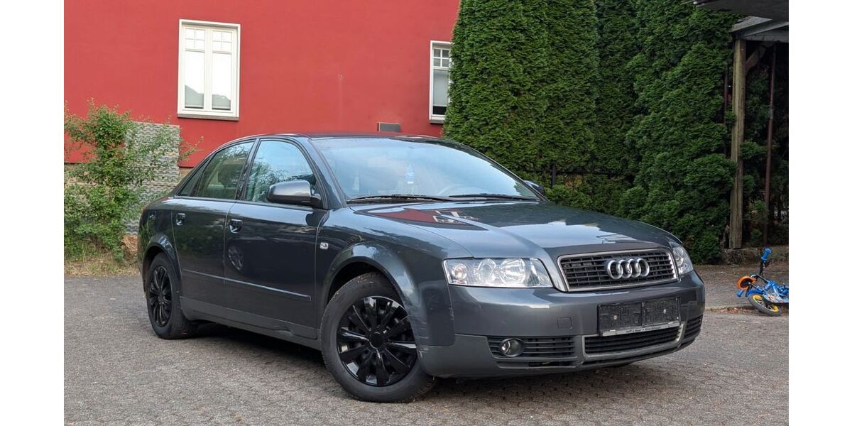 Audi A4 112.000 km 2.999 &euro; Rösrath 51503
