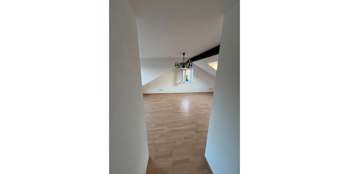 Dachgeschoßwohnung Köln Chorweiler - 2 Zimmer, 54 m&sup2;, 700&euro; | Angebot:24951276