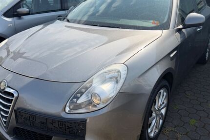 Alfa Romeo Giulietta 259.464 km 3.990 &euro; Köln 50767