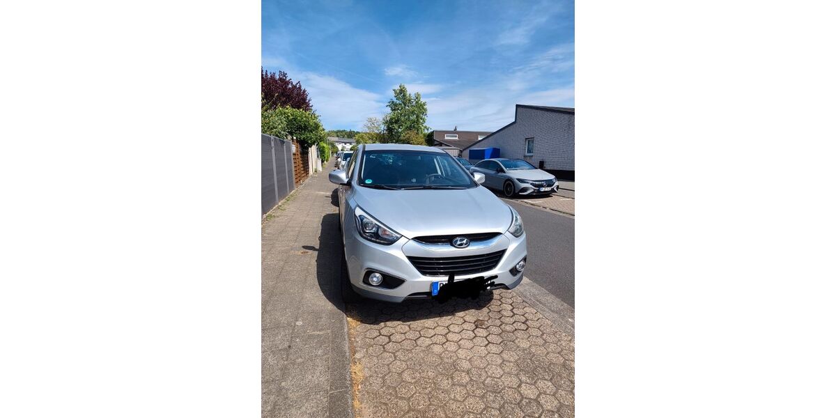 Hyundai ix35 48.100 km 9.500 &euro; Kerpen 50169