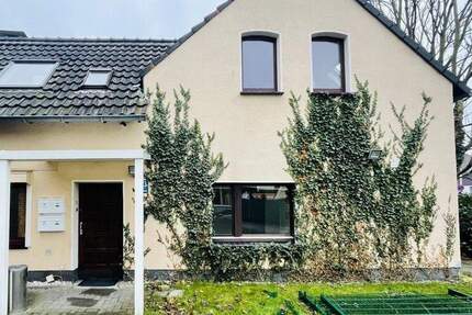 Renovierungsbedürftiges Einfamilienhaus mit kleinem Garten in Hilden 5 zimmer