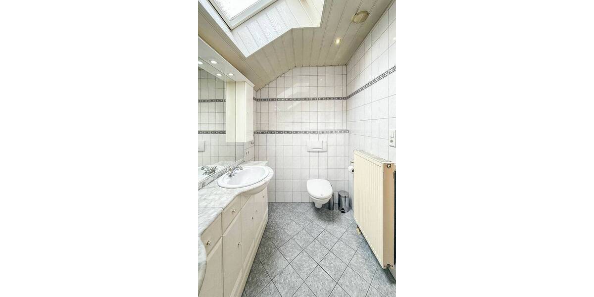 Einfamilienhaus Lohmar Agger - 5 Zimmer, 188 m&sup2;, 450.000&euro; | Angebot:25971891