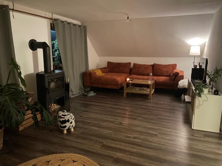 Etagenwohnung Lohmar - 5 Zimmer, 118 m&sup2;, 800&euro; | Angebot:27572193