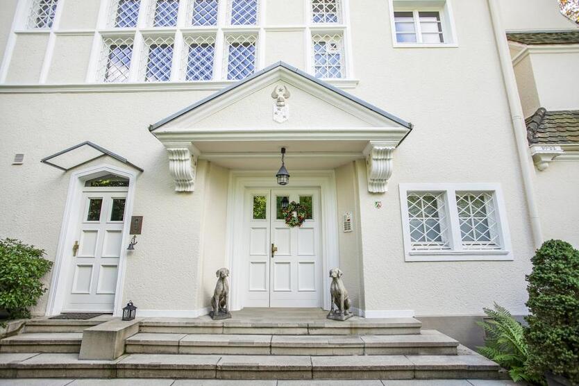 Büro mit herrlichem Blick , frischgestrichen - sofort Bezug möglich zimmer