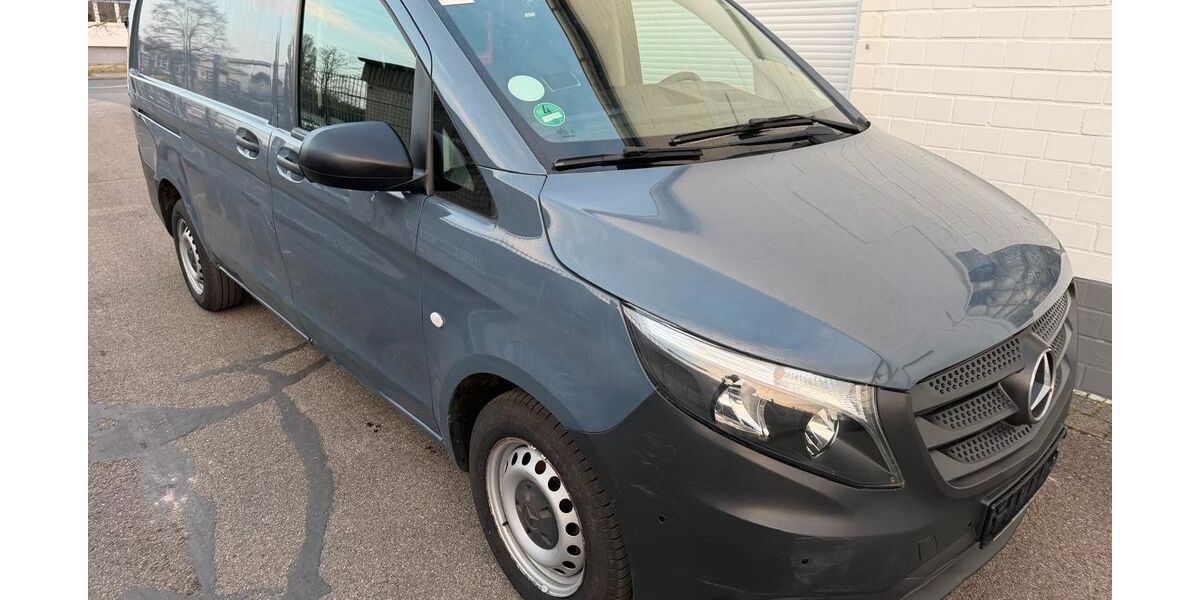 Mercedes-Benz Vito 151.000 km 9.250 &euro; Köln 51149