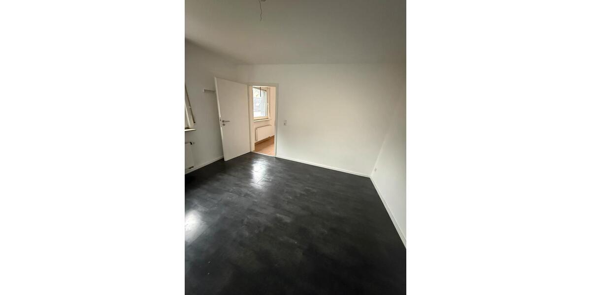 Ab sofort 2 Zimmerwohnung zu vermieten Köln Worringen 2 zimmer