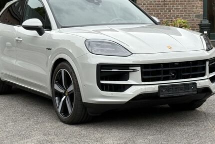 Porsche Cayenne 6.200 km 115.790 &euro; Frechen (bei Köln) 50226