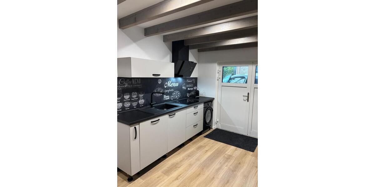 Einfamilienhaus Langenfeld (Rheinland) - 1 Zimmer, 63 m&sup2;, 1.250&euro; | Angebot:27615824