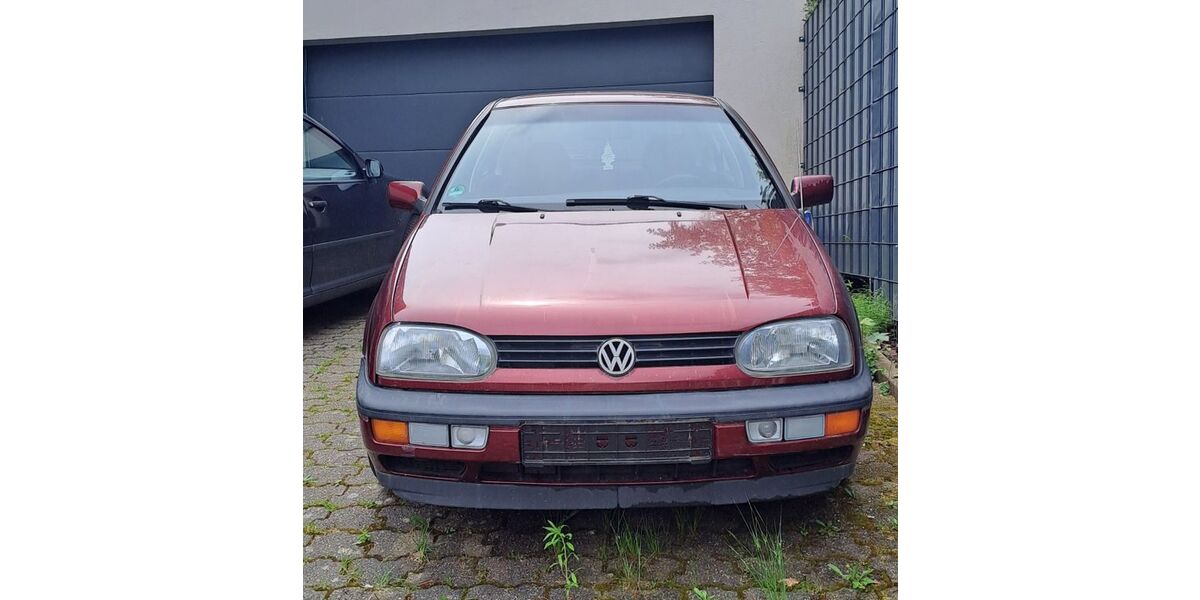 VW Golf 146.034 km 1.200 &euro; Overath 51491