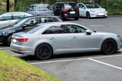 Audi A4 111.000 km 22.999 &euro; Bergisch Gladbach 51469