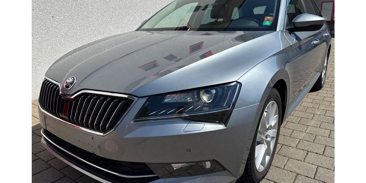 Skoda Superb 160.000 km 11.990 &euro; Bergisch Gladbach 51467
