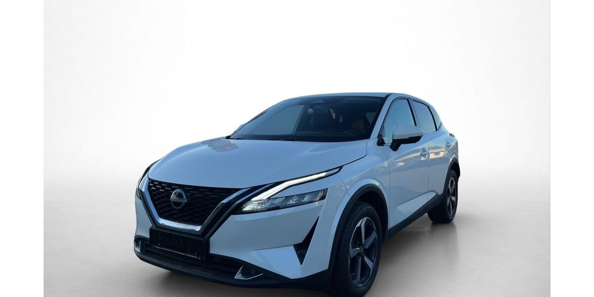 Nissan Qashqai 3.577 km 28.980 &euro; Bornheim 53332