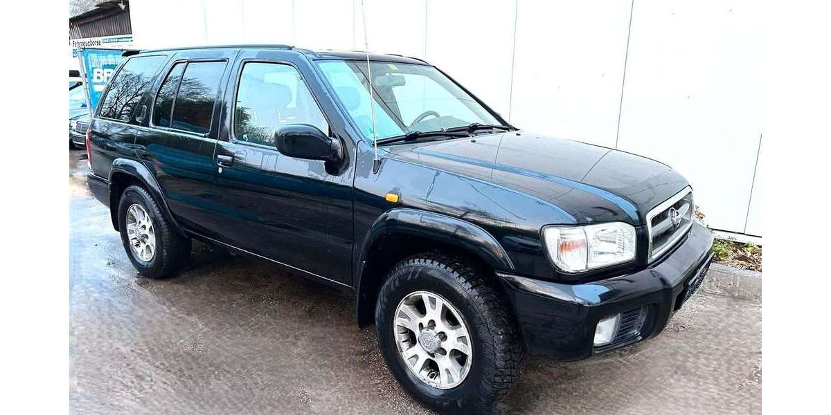 Nissan Pathfinder 278.841 km 5.995 &euro; Köln 51107