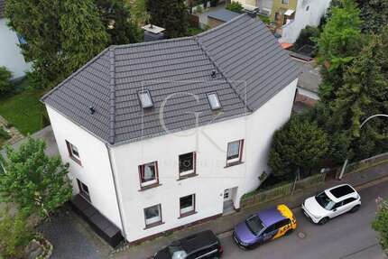 Haus zum Kaufen in Bonn 670.000 € 202.63 m²