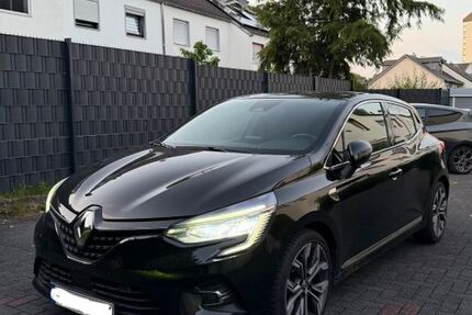 Renault Clio 68.000 km 11.999 &euro; Köln 51145