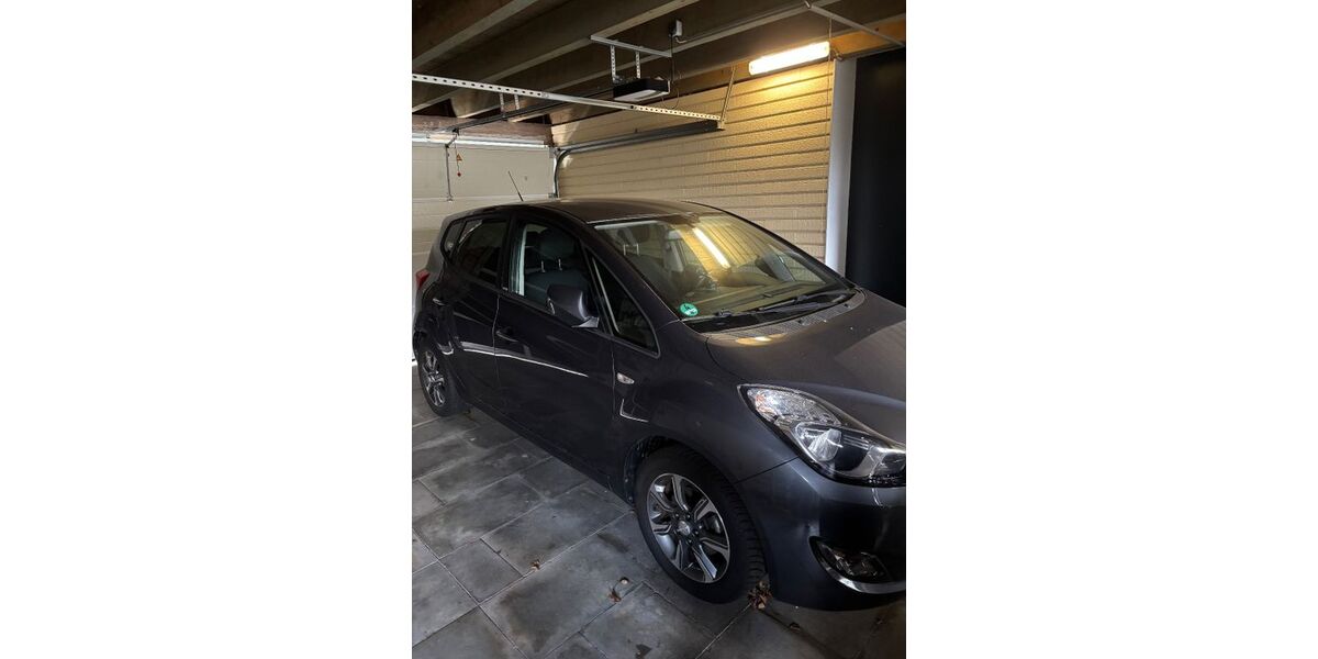 Hyundai ix20 120.000 km 7.100 &euro; Bergisch Gladbach 51467