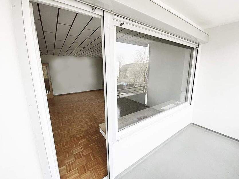 Ruhige Lage, barrierefrei, Hausmeisterservice, GartenSpielplatz, FensterHeizung NEU2025 3 zimmer