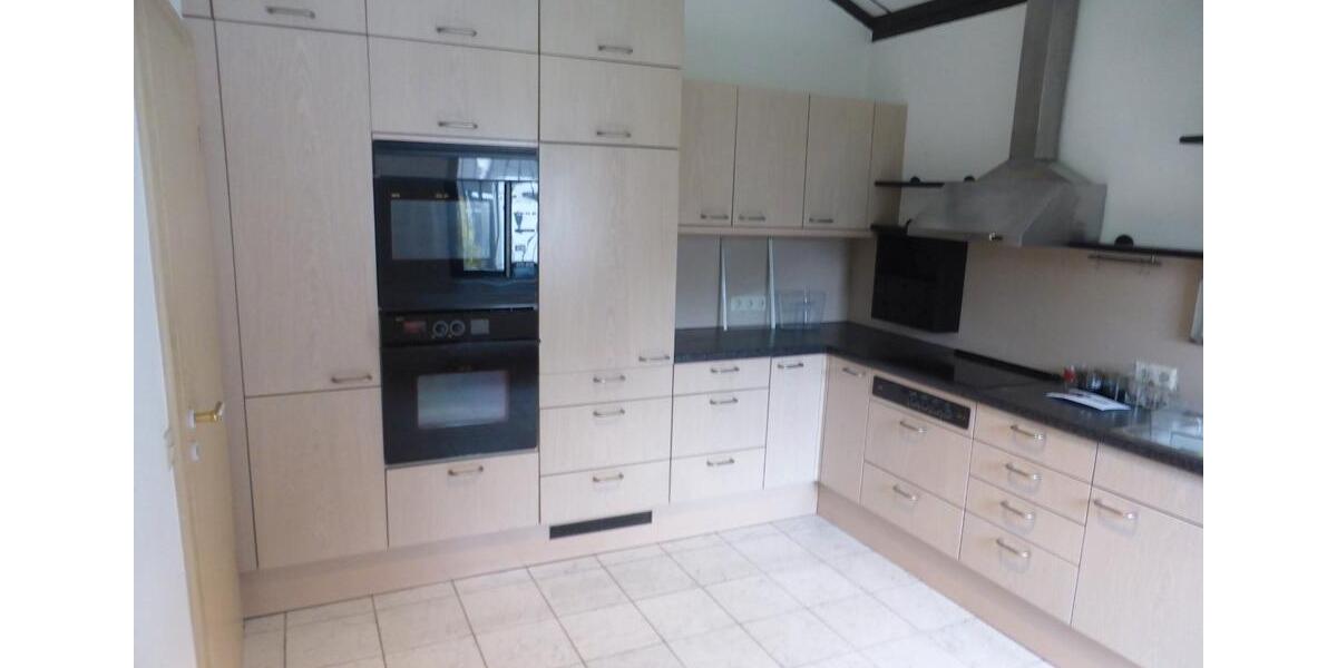 Reihenhaus Bonn Tannenbusch - 3 Zimmer, 110 m&sup2;, 425.000&euro; | Angebot:26809545