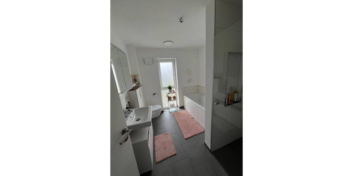 Etagenwohnung Neunkirchen-Seelscheid Seelscheid - 2 Zimmer, 77 m&sup2;, 890&euro; | Angebot:26877099