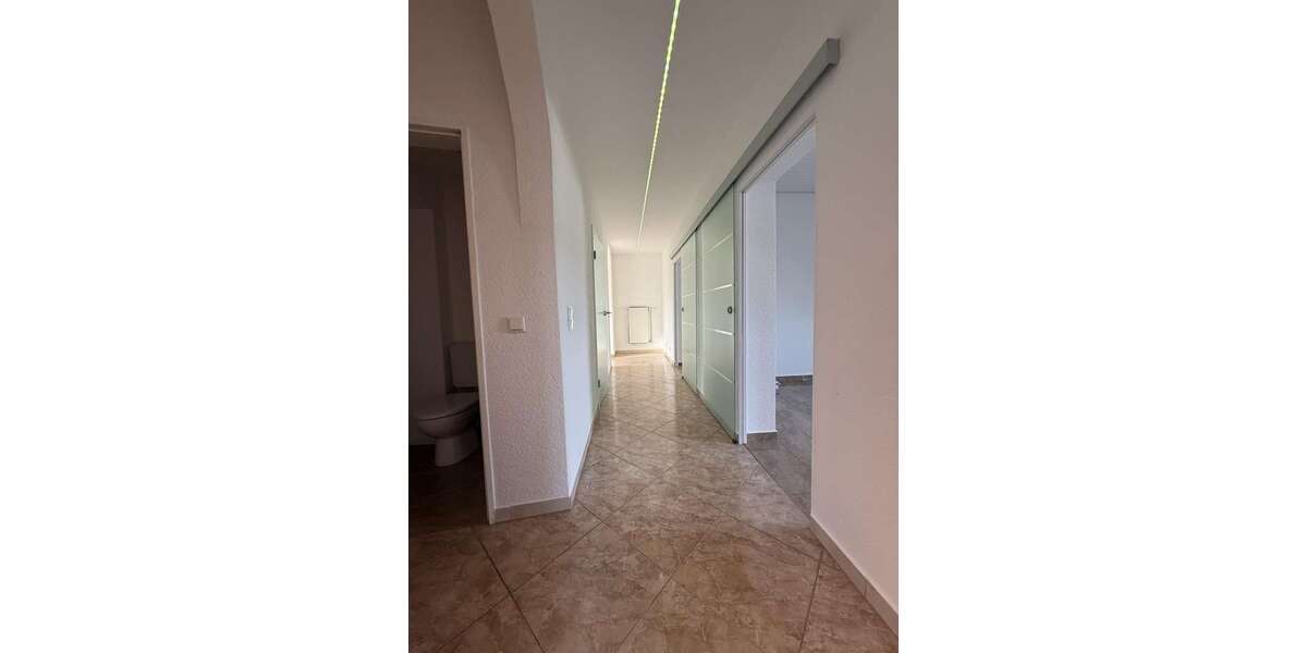 Etagenwohnung Leverkusen Opladen - 3.5 Zimmer, 80 m&sup2;, 1.000&euro; | Angebot:25625399