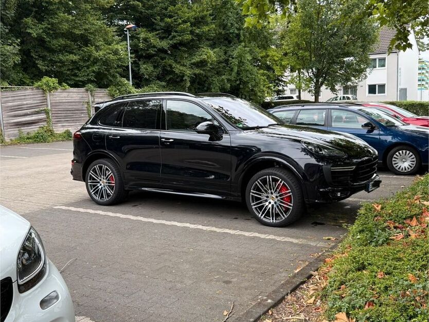 Cayenne