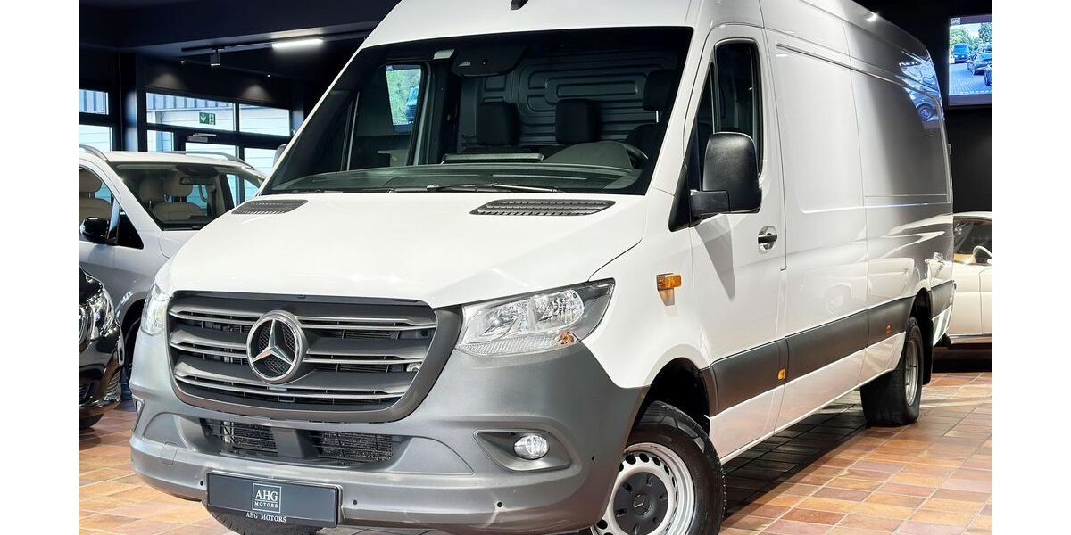 Mercedes-Benz Sprinter 211.489 km 30.880 &euro; Bonn 53177