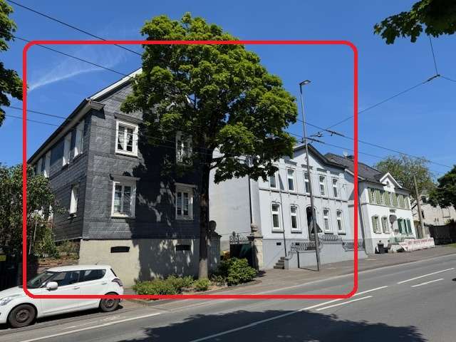 Haus zum Kaufen in Solingen 579.000 € 720 m² 30 zimmer