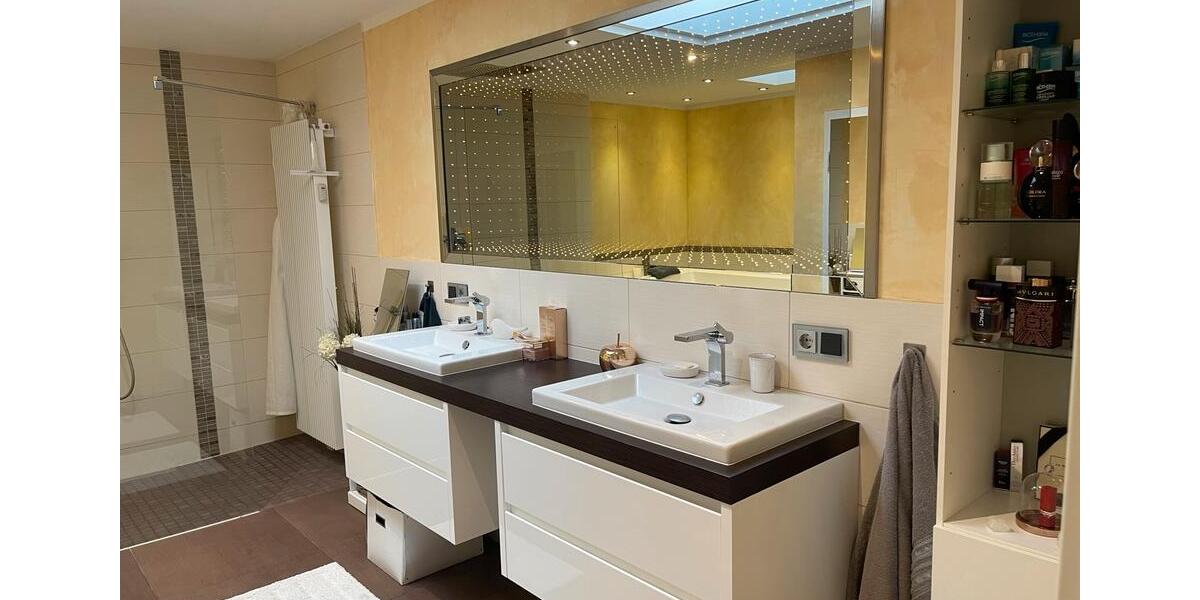 Einfamilienhaus Köln Lindenthal - 3 Zimmer, 170 m&sup2;, 3.200&euro; | Angebot:27546979