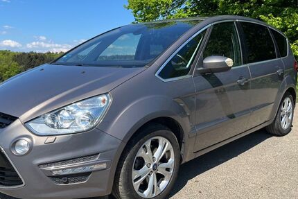 Ford S-Max 74.900 km 9.900 &euro; Rösrath 51503