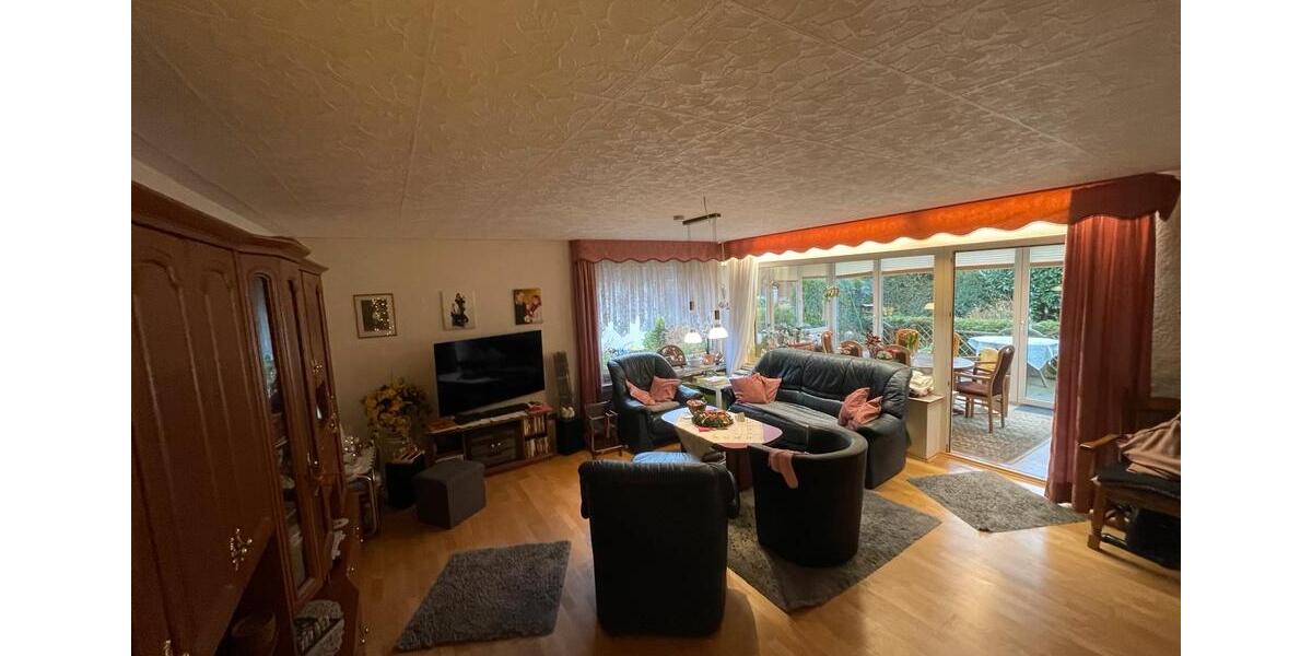 Erdgeschoßwohnung Köln Porz - 3 Zimmer, 120 m&sup2;, 379.000&euro; | Angebot:26227647