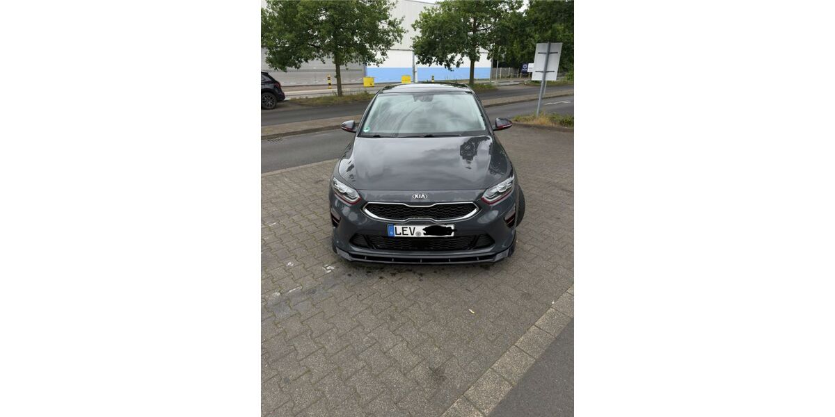 Kia ceed / Ceed 117.500 km 14.300 &euro; Leverkusen 51373