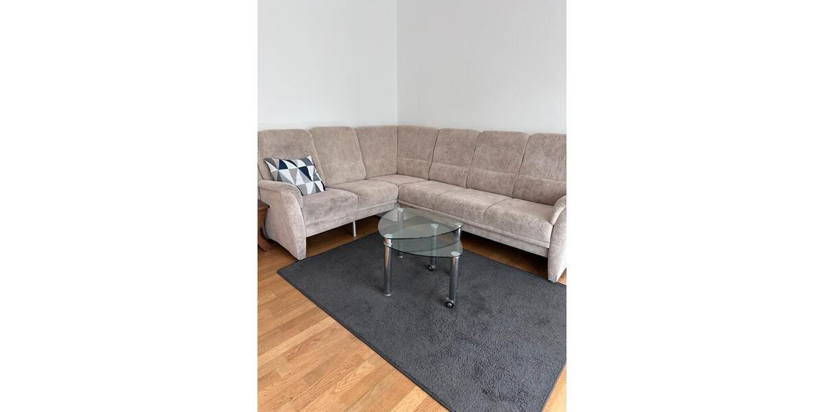 Erdgeschoßwohnung Bergisch Gladbach Alt-Frankenforst - 3 Zimmer, 83 m&sup2;, 1.100&euro; | Angebot:26426278