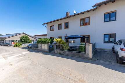 Haus zum Kaufen in Ebersberg Oberndorf 870.000 € 227 m²