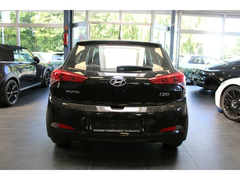 Hyundai i20 1.2 5-Türig - Klima - SHZ - 83.709 km 9.980 € Euskirchen 53881
