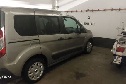 Ford Tourneo Connect 148.690 km 9.999 € Frechen 50226