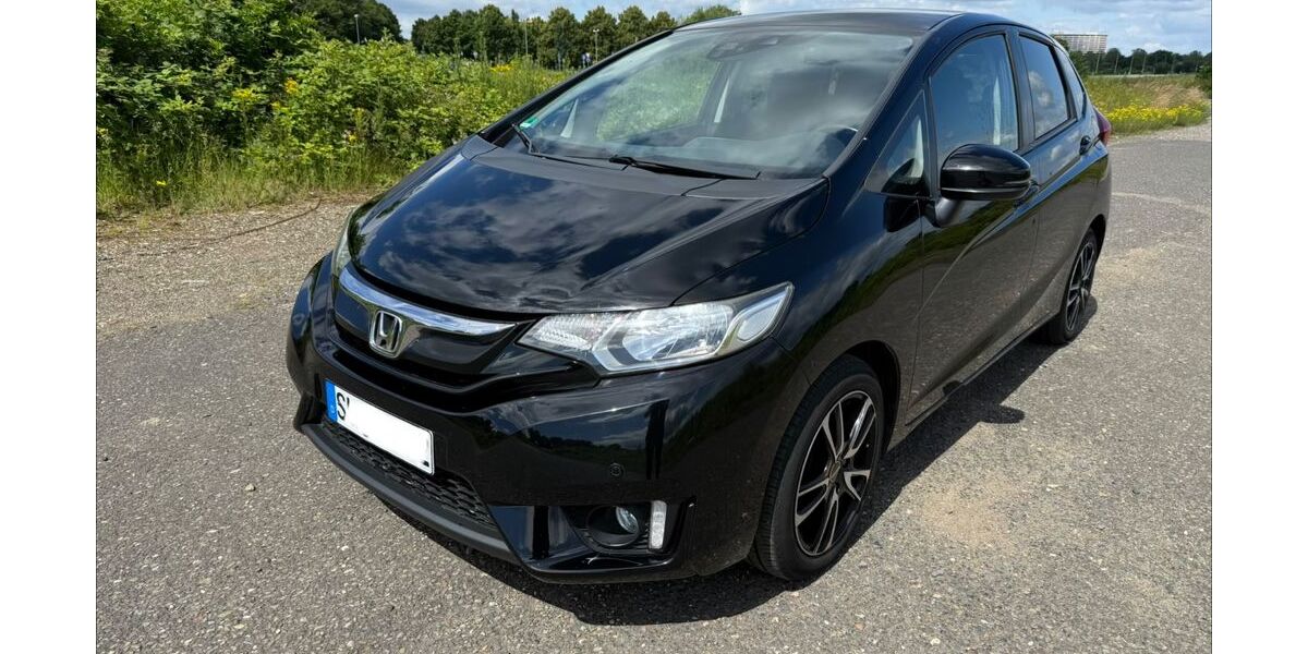 Honda Jazz 106.000 km 9.900 &euro; Troisdorf 53840