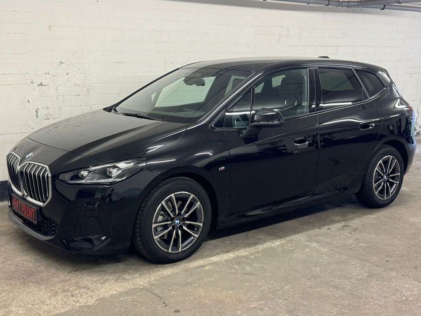 BMW 218 2.600 km 30.600 € Düsseldorf 40468