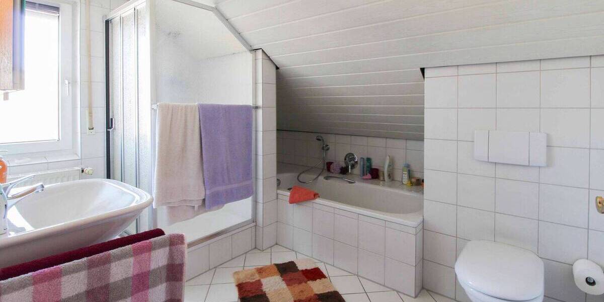 Mehrfamilienhaus, Wohnhaus Troisdorf Bergheim - 8 Zimmer, 204 m&sup2;, 449.000&euro; | Angebot:26204644