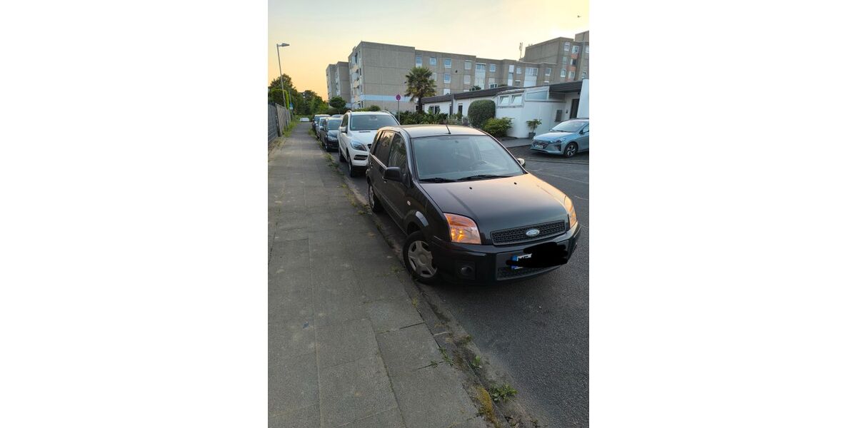 Ford Fusion 188.000 km 1.200 &euro; Monheim 40789