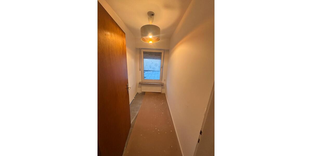 Einfamilienhaus Bornheim - 3 Zimmer, 100 m&sup2;, 1.500&euro; | Angebot:24842314