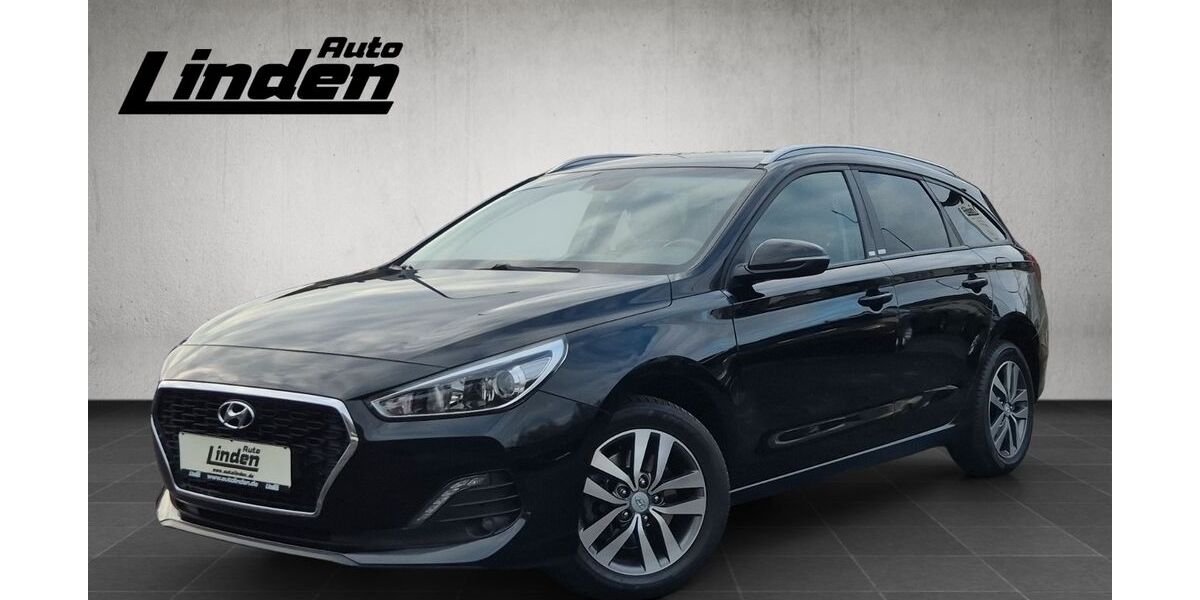 Hyundai i30 26.328 km 15.470 &euro; Erftstadt 50374