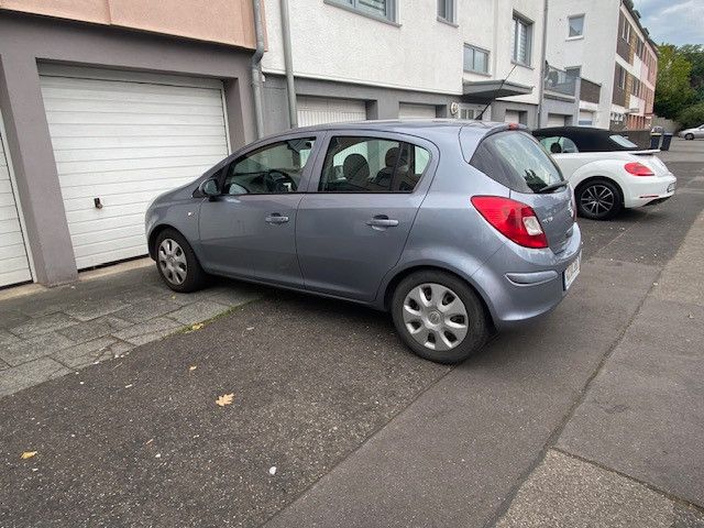 Opel Corsa 110.000 km 3.300 € Köln 50829