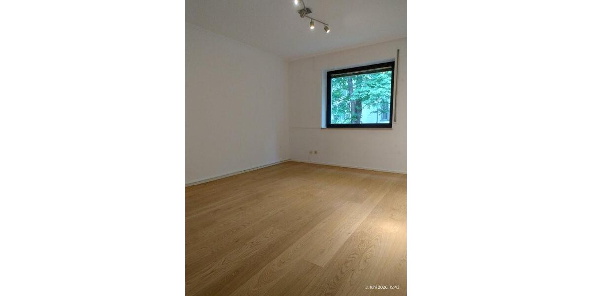 Köln-Marienburg repräsentative 3-Zimmer Wohnung mit großer Terrasse und TG-Stellplatz - Etagenwohnung Köln Marienburg | Angebot:26384750
